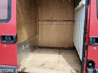 2008-renault-master-1459042-47592978