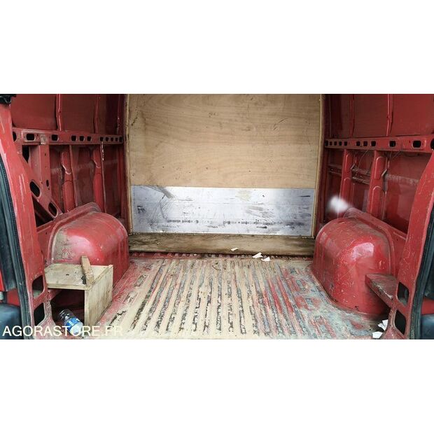 2008 Renault Master-47592980