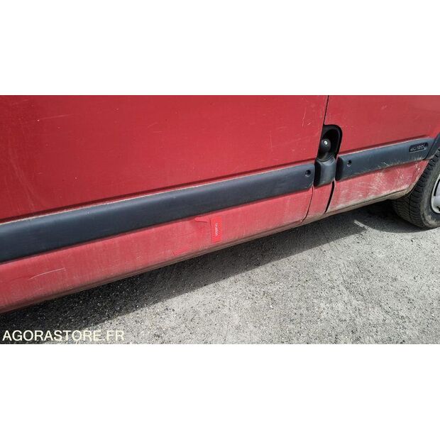 2008 Renault Master-47592982