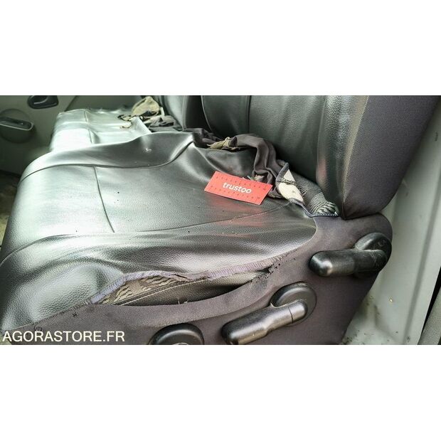 2008 Renault Master-47592995