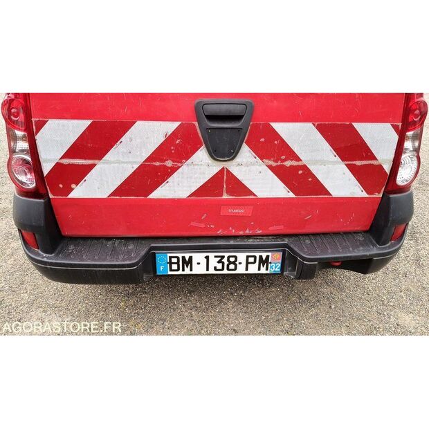 2011 Dacia LOGAN-47593118