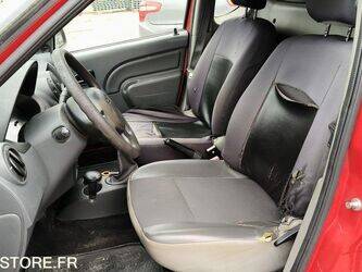 2011-dacia-logan-1459046-47593126