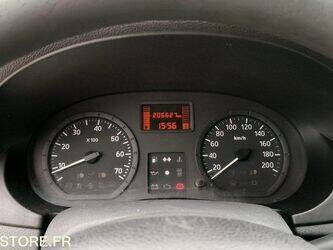 2011-dacia-logan-1459046-47593130