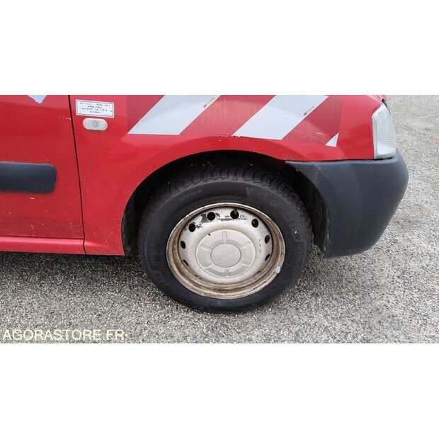 2011 Dacia LOGAN-47593134