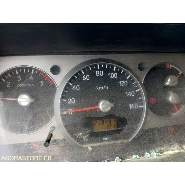 2011 Renault Maxity-47593201