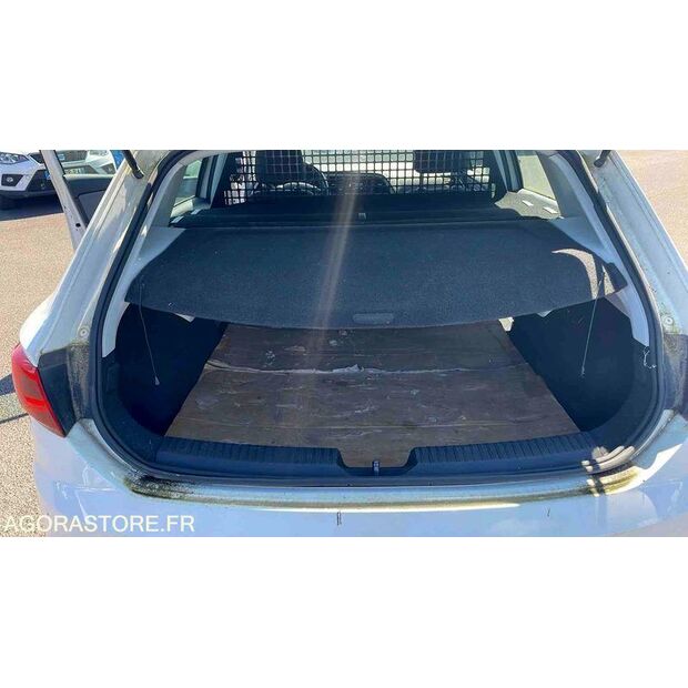 2019 Seat Leon-47593257