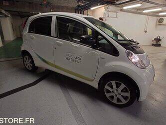 peugeot-ion-47593427