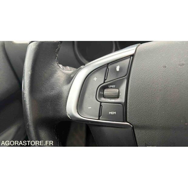 2016 Citroen C4-47593496