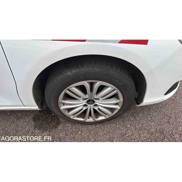 2016 Citroen C4-47593498