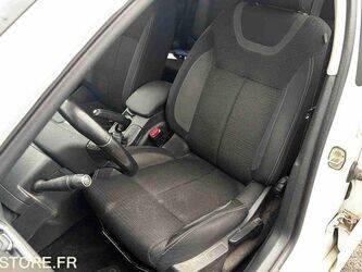2016-citroen-c4-1459056-47593516
