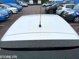 2016-citroen-c4-1459056-47593523