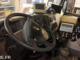 2009-renault-premium-1459061-47593649