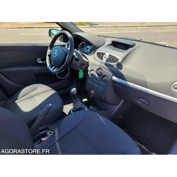 2007 رينو Clio-47593761