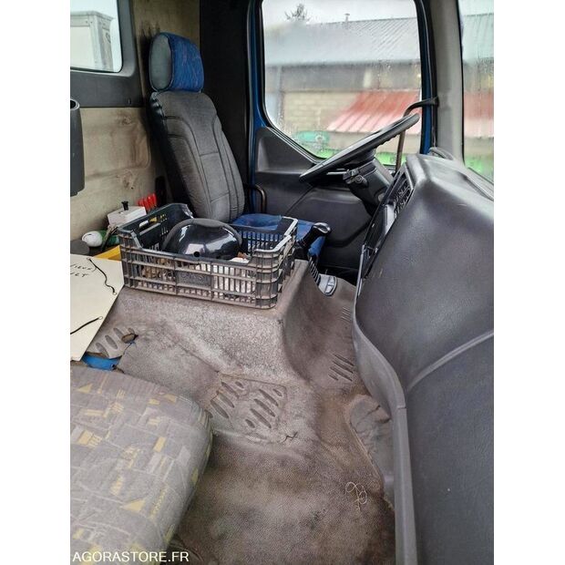 2001 Renault Kerax-47593791