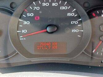 2012-renault-kangoo-1459066-47593804