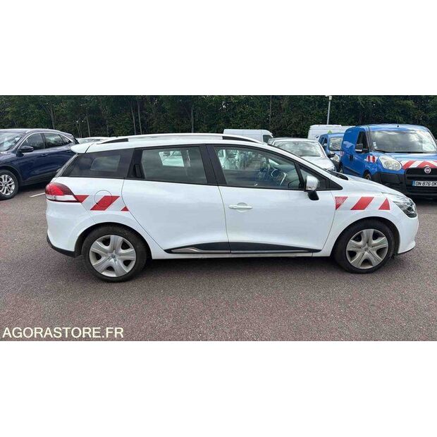 2013 رينو Clio-47593874