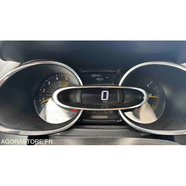 2013 رينو Clio-47593887