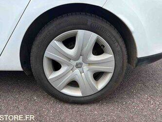 2013-renault-clio-1459068-47593891