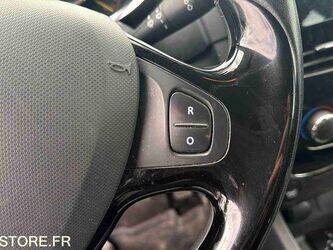 2013-renault-clio-1459068-47593907