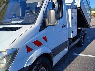 2015-mercedes-benz-sprinter-1459069-47593924