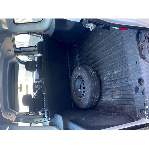 2017 Renault Kangoo-47594252
