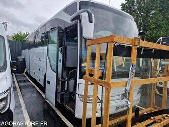 2014-mercedes-benz-tourismo-1459088-47594573