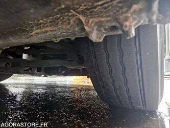 2014-mercedes-benz-tourismo-1459088-47594585