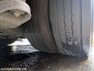 2014-mercedes-benz-tourismo-1459088-47594600