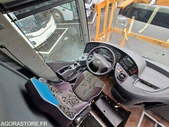 2014-mercedes-benz-tourismo-1459088-47594610