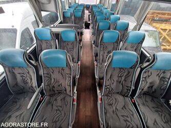 2014-mercedes-benz-tourismo-1459088-47594619