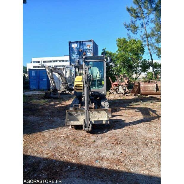 2016 Volvo EC27C-47594845