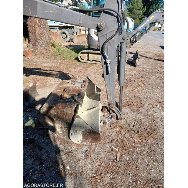 2016 Volvo EC27C-47594846
