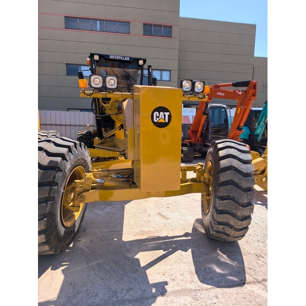2025 كاتربيلر 140K-47595086