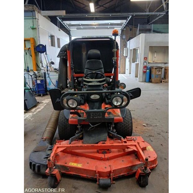 2014 KUBOTA F3890-47595500