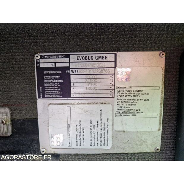 2015 Mercedes-Benz Tourismo-47595844