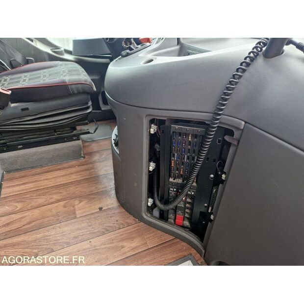 2015 Mercedes-Benz Tourismo-47595846