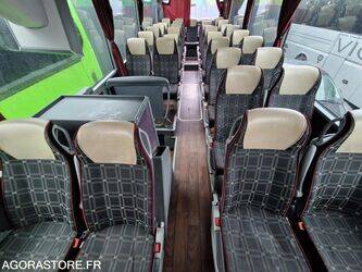 2015-mercedes-benz-tourismo-1459119-47595855