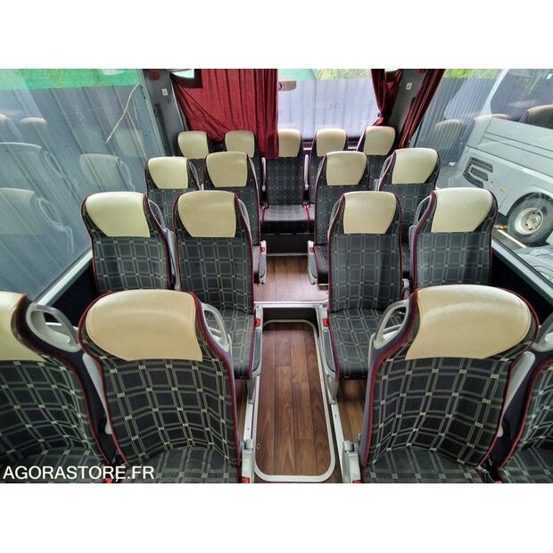 2015 Mercedes-Benz Tourismo-47595859