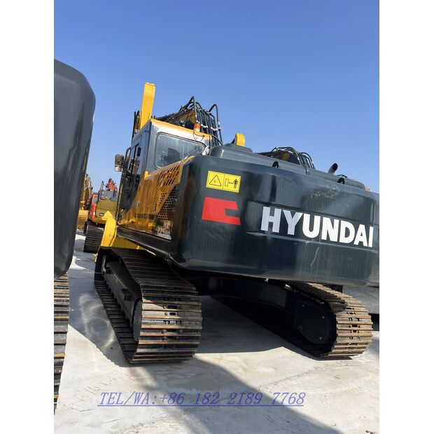 2025 Hyundai 220HD-47596840