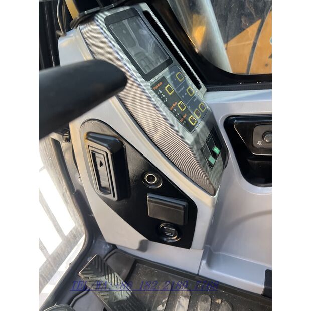 2025 Hyundai 220HD-47596850