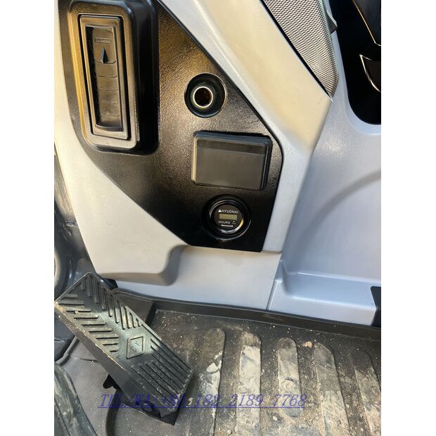 2025 Hyundai 220HD-47596851
