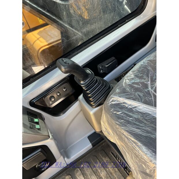2025 Hyundai 220HD-47596852