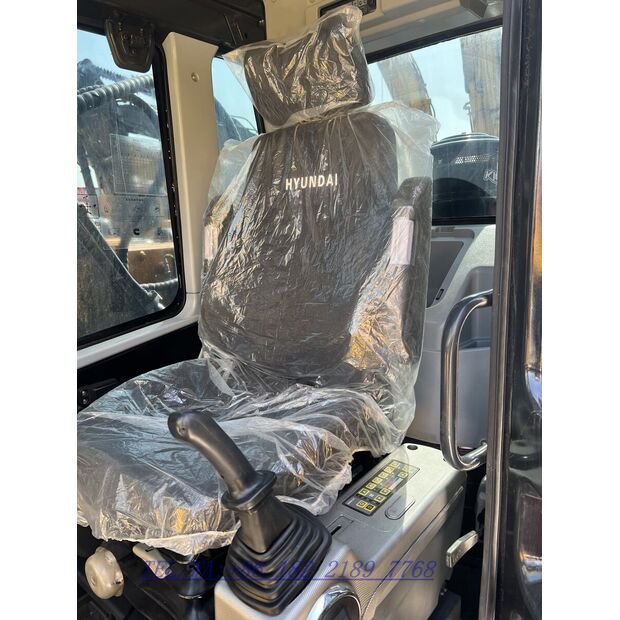 2025 Hyundai 220HD-47596853