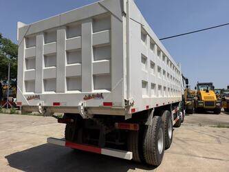 2023-sinotruk-howo-420-47596874