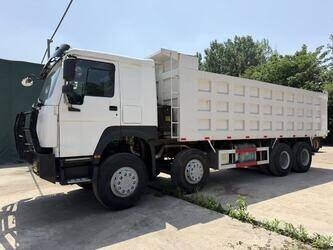 2023-sinotruk-howo-420-47596875