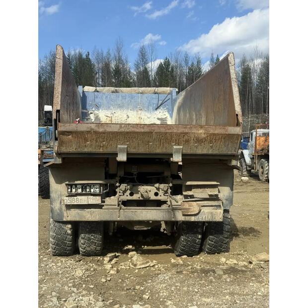 2011 Mercedes-Benz 3341-47598925