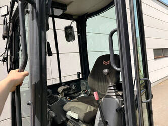 2022-yanmar-vio27-6-1459454-47599906