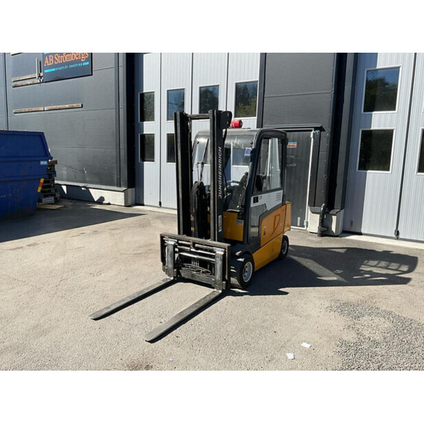2002 جنجهينريتش EFG-VAC 16-47599913