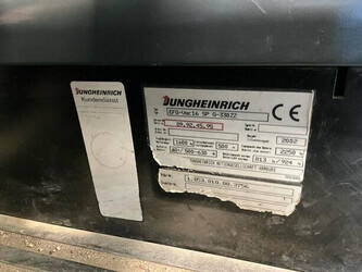 2002-jungheinrich-efg-vac-16-47599942