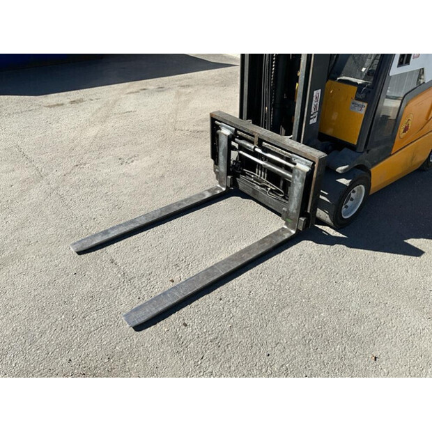 2002 جنجهينريتش EFG-VAC 16-47599952